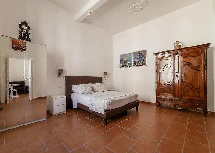 Apartment Via Genova Rom